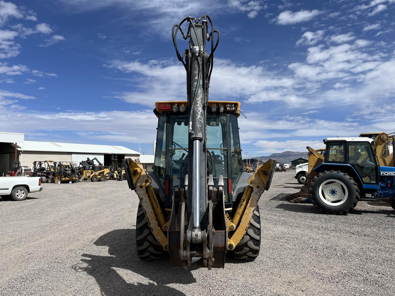 ./imagenes/INVOICE/2019/17364/RETROEXCAVADORA JOHN DEERE 310SK (4).JPG